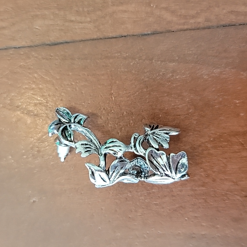 Earcuff/one